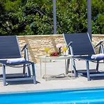 Apartment Ilenia Murter