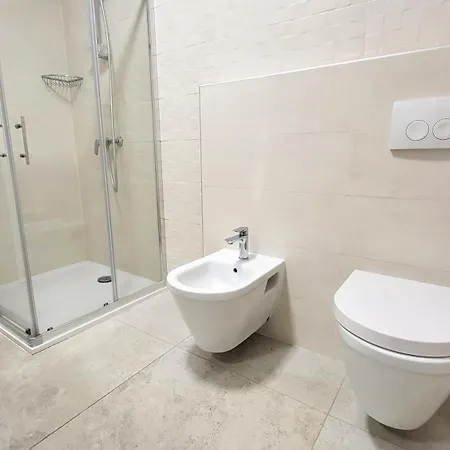 Ilenia Apartment Murter