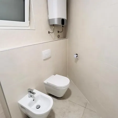 Ilenia Apartment Murter