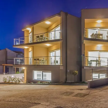 Ilenia Apartment