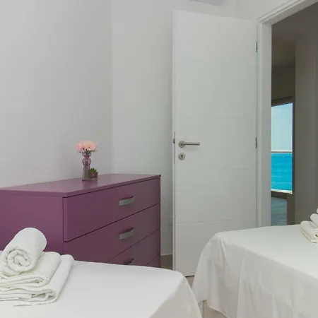Apartment Ilenia *
