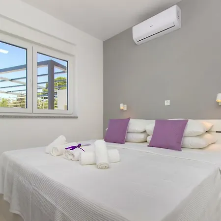 Apartment Ilenia *