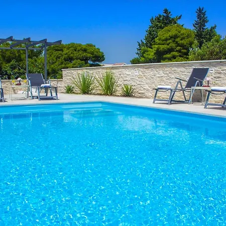 Ilenia Apartment