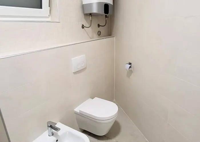 Ilenia Apartamento Murter