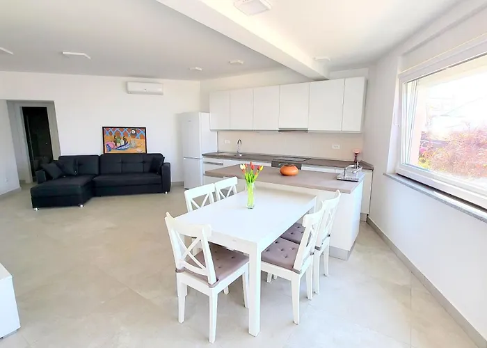 Apartamento Ilenia Murter