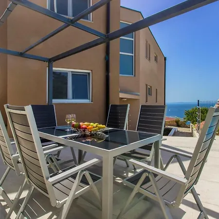 Apartman Ilenia Murter